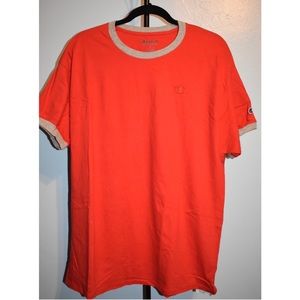 Red XL Champion T-shirt
